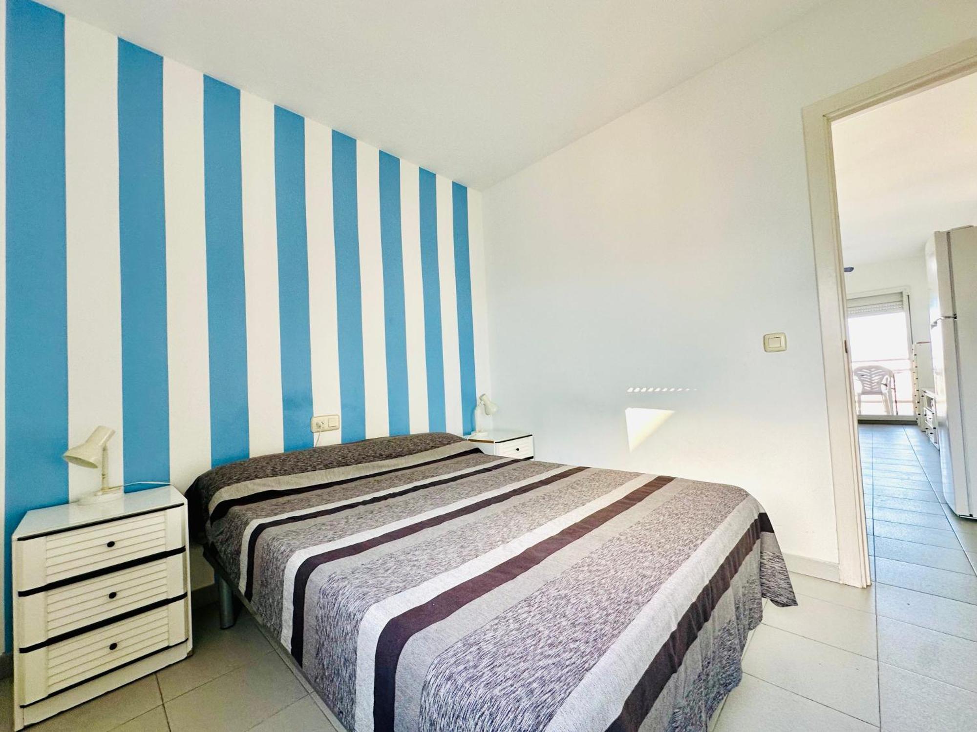 Global Immo 3140 Rocmar Apartment Roses Bagian luar foto